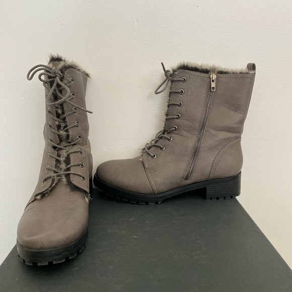 JustFab Gray Leather Combat Boots Fur Lined - Picture 1 of 5